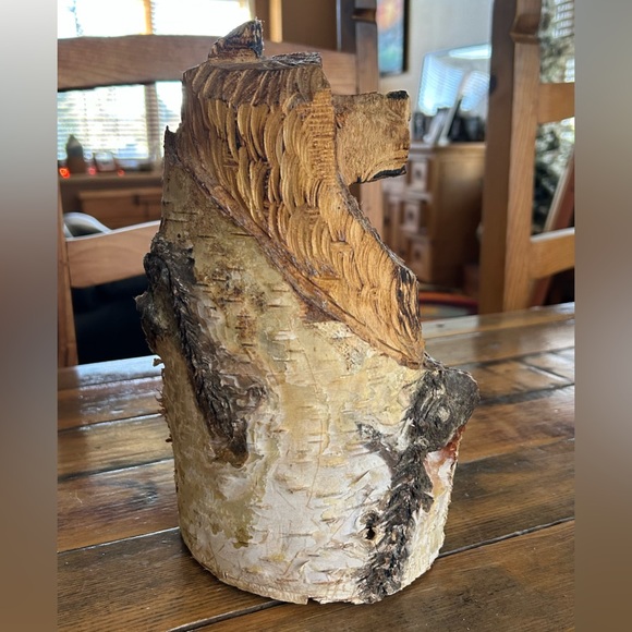 Beautiful hand-carved wooden bear from Alaska! - Picture 4 of 5